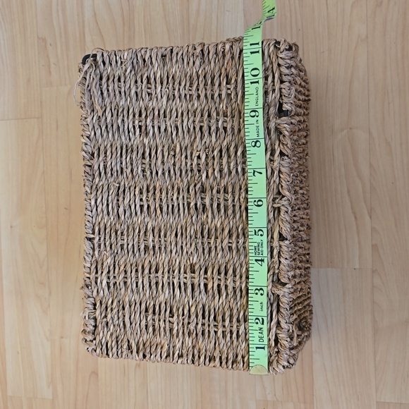 Rectangular Seagrass Baskets With Lids Beige Storage Basket 11"×7.5"×5" - Picture 4 of 7